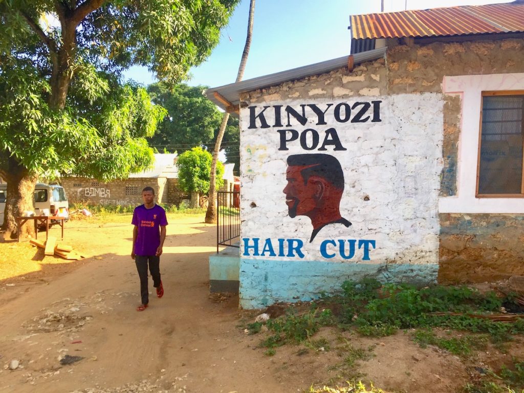 Salon de coiffure - KinyOzi Hair Cut